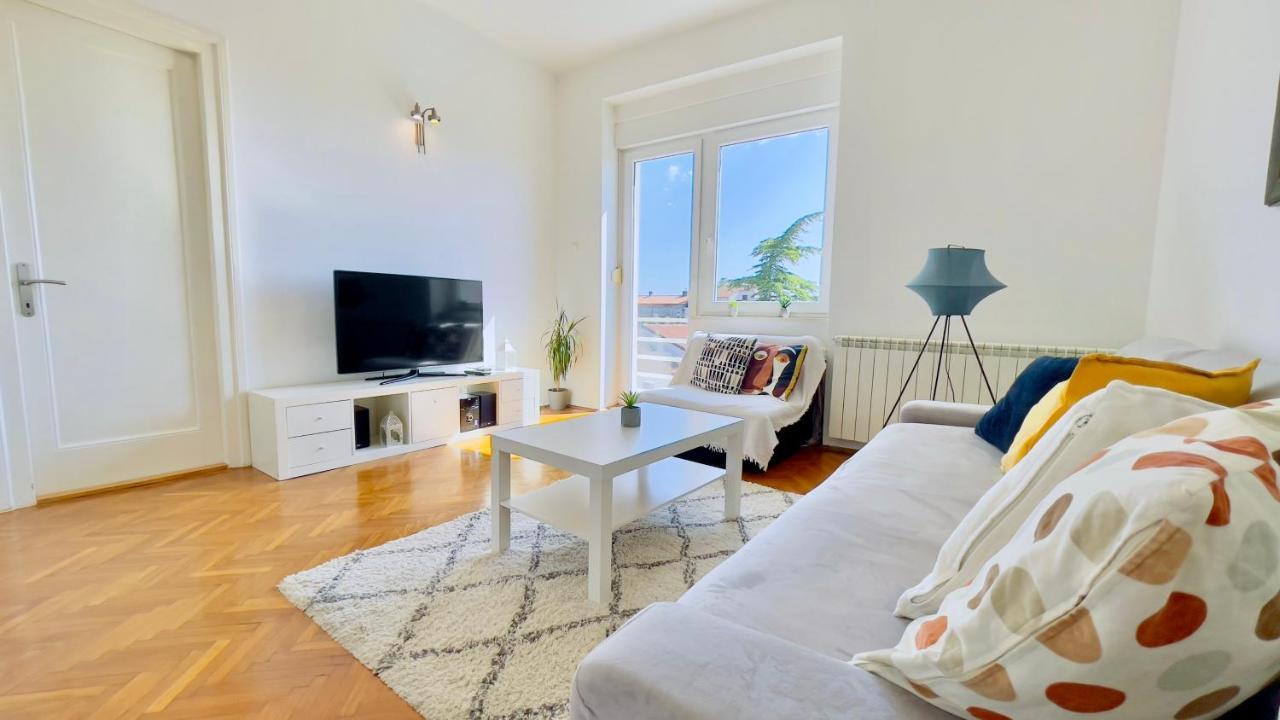 Apartment Reful 克拉列维察 外观 照片